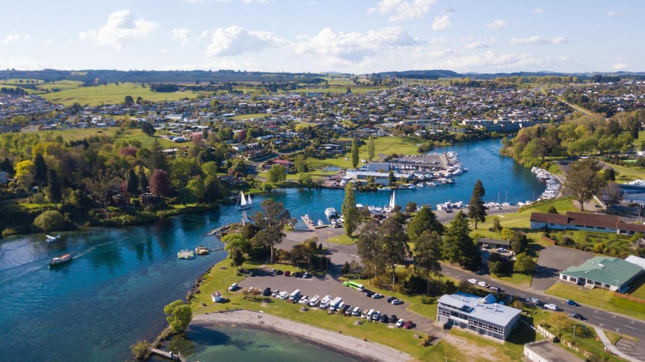 Alpine Lake Motel Taupo Zewnętrze zdjęcie