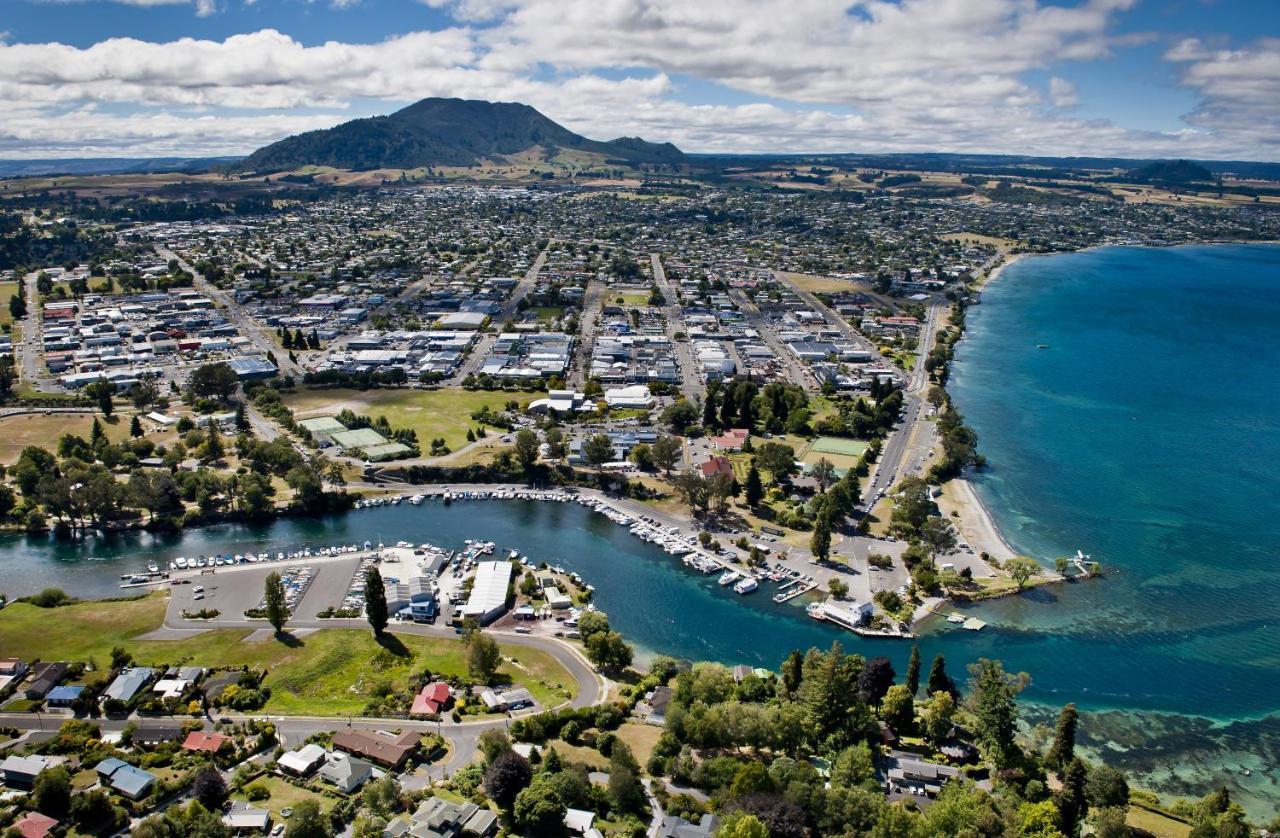 Alpine Lake Motel Taupo Zewnętrze zdjęcie