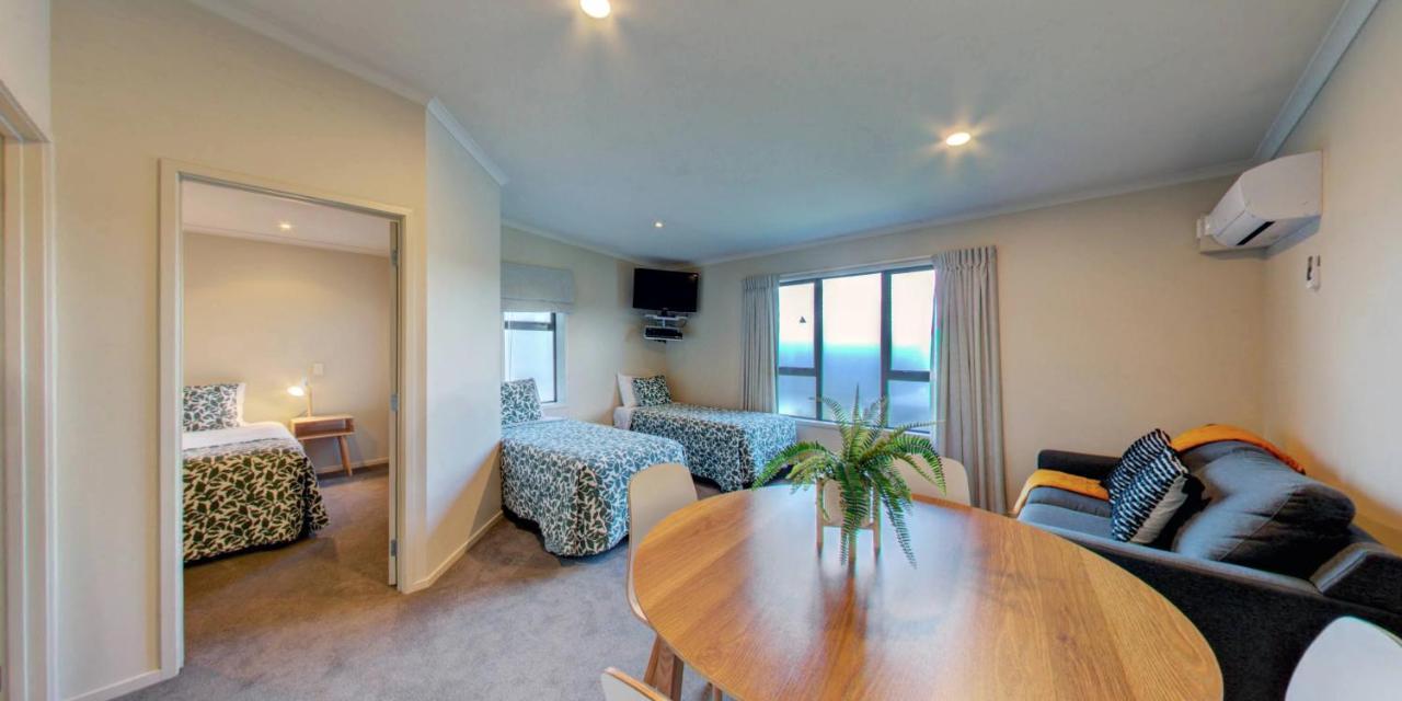 Alpine Lake Motel Taupo Zewnętrze zdjęcie