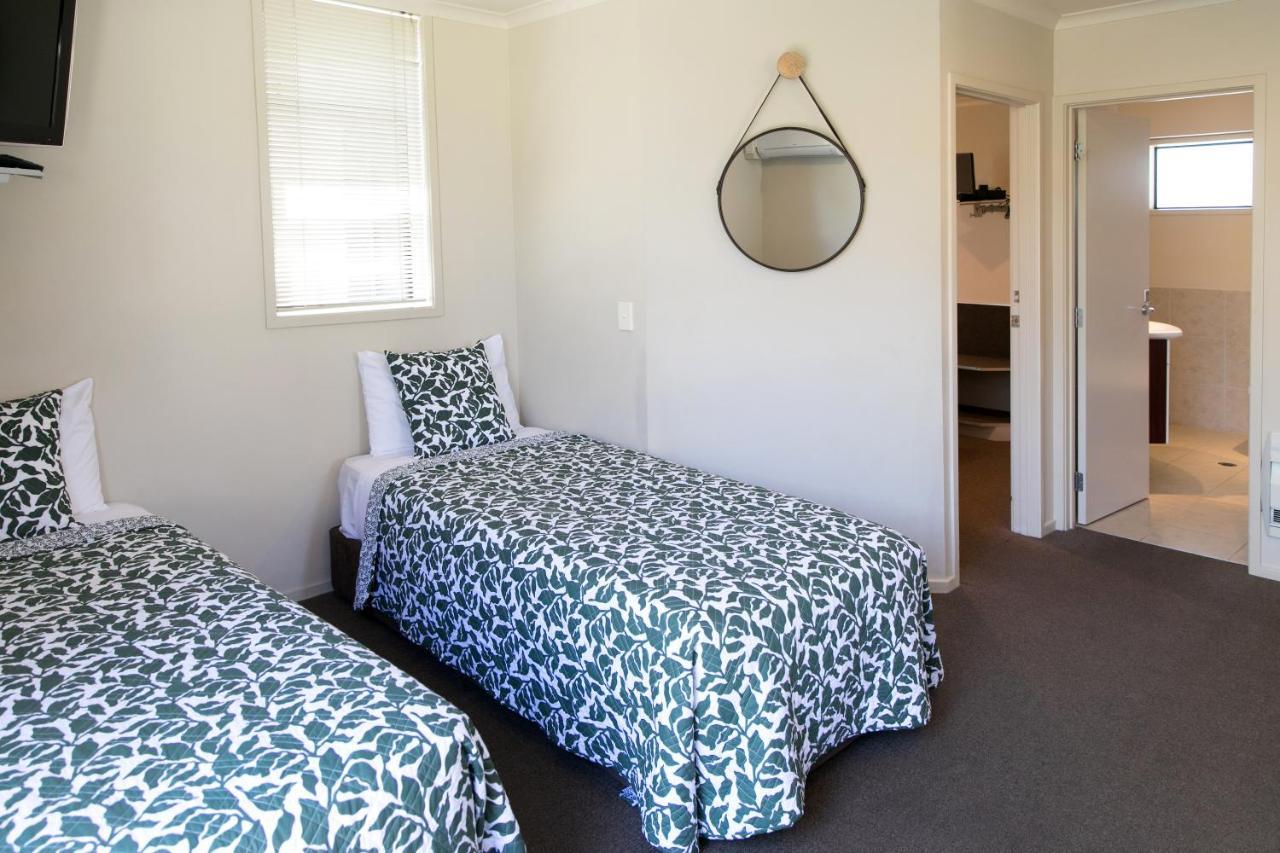 Alpine Lake Motel Taupo Zewnętrze zdjęcie